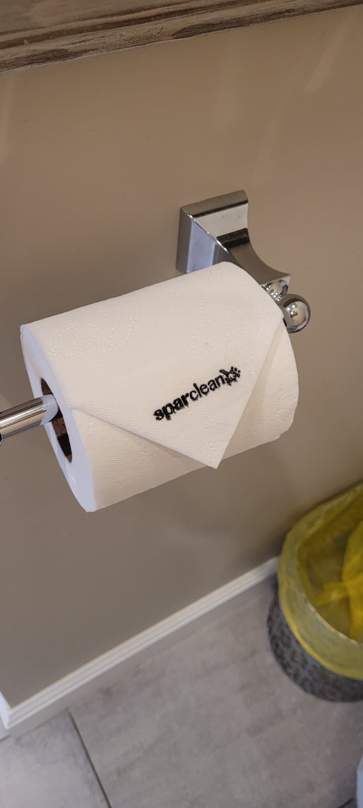 Paper roll folded with SparClean finishing detail